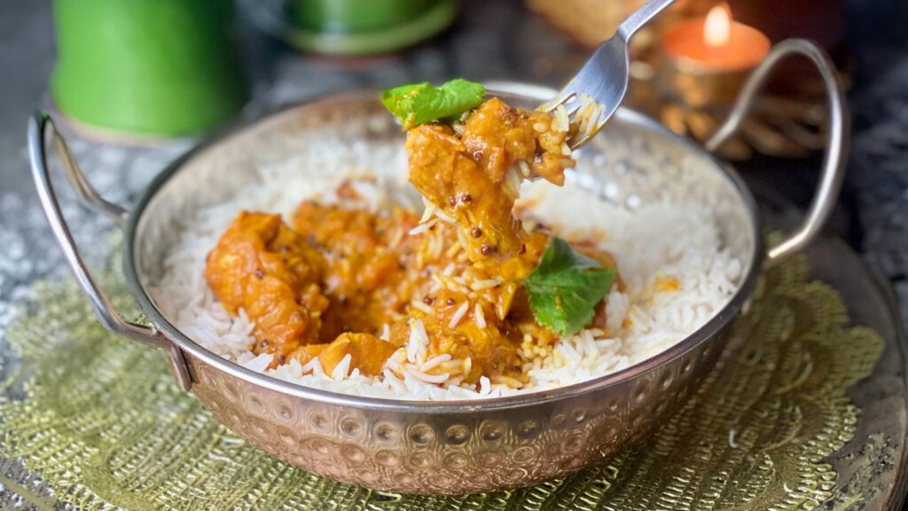 Curry con pollo